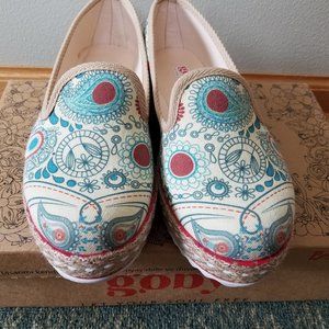 GOBY AQUA-PAISLEY MEDALLIONS SLIP-ON SHOES